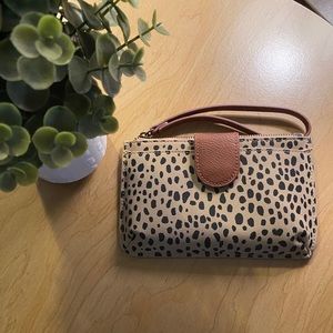 Universal Thread cheetah/leopard wallet